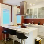 Daire Un Hogar En El Centro Con Parking Gratuito