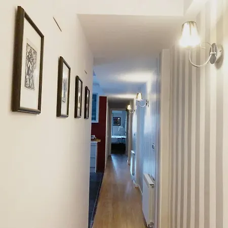 Un Hogar En El Centro Con Parking Gratuito Daire *
